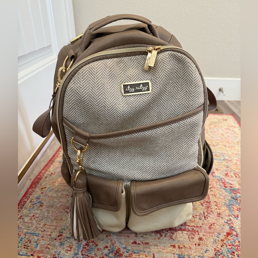 Itzy Ritzy Large Diaper Bag